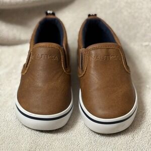 Nautica Kids‎ Brown Slip On Loafers Shoes Casual Comfort Toddler Size 7